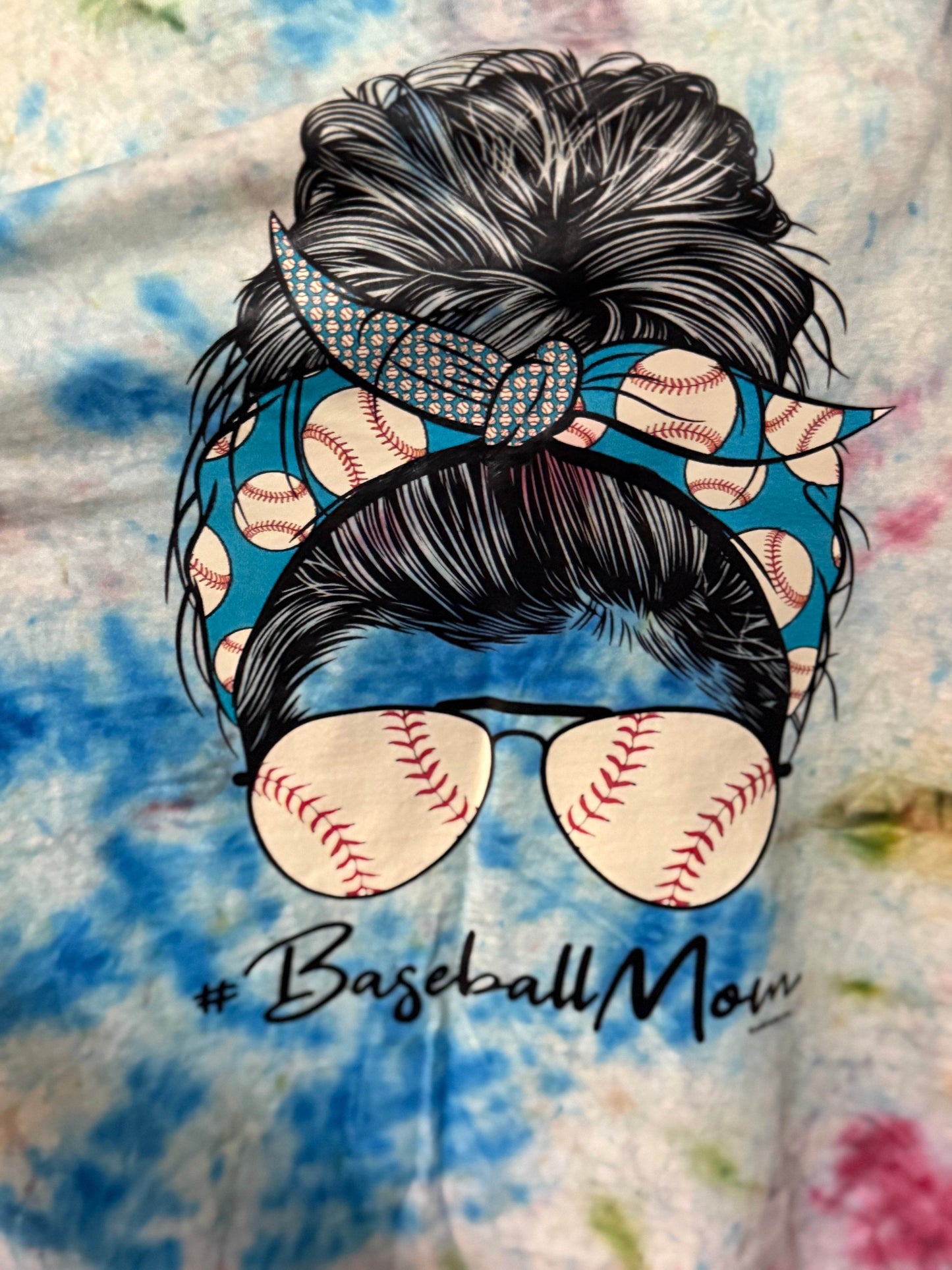 #Baseball Mom Messy Bun Tie-Dye T-Shirt - PuzzlePieces2326