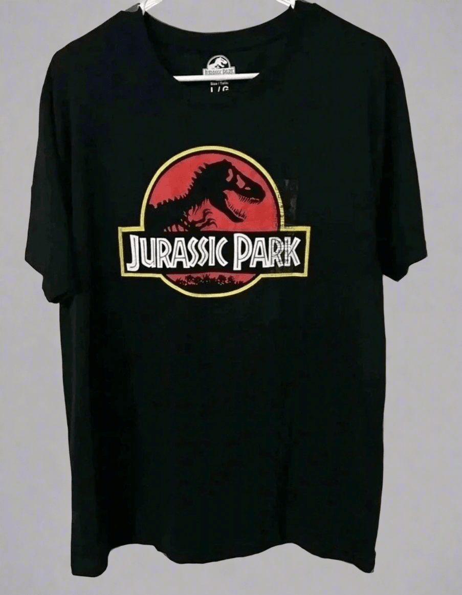 🦖 CLASSIC JURASSIC PARK LOGO T-SHIRT 🌴 - PuzzlePieces2326