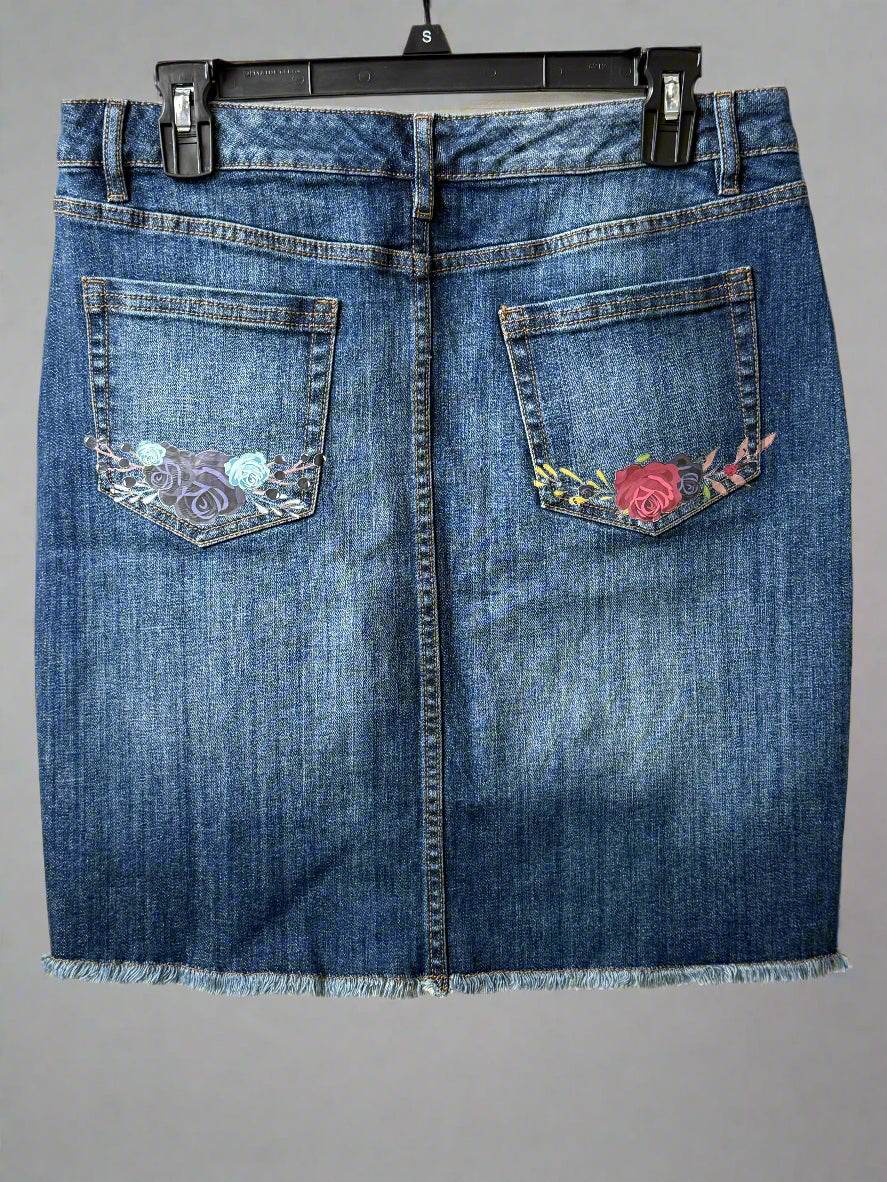 Joe Fresh Believe Skirt - PuzzlePieces2326