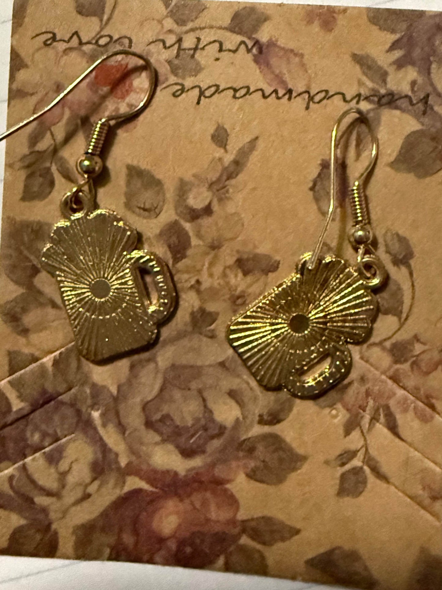 šŗ Frothy Beer Mug Earrings š» - PuzzlePieces2326