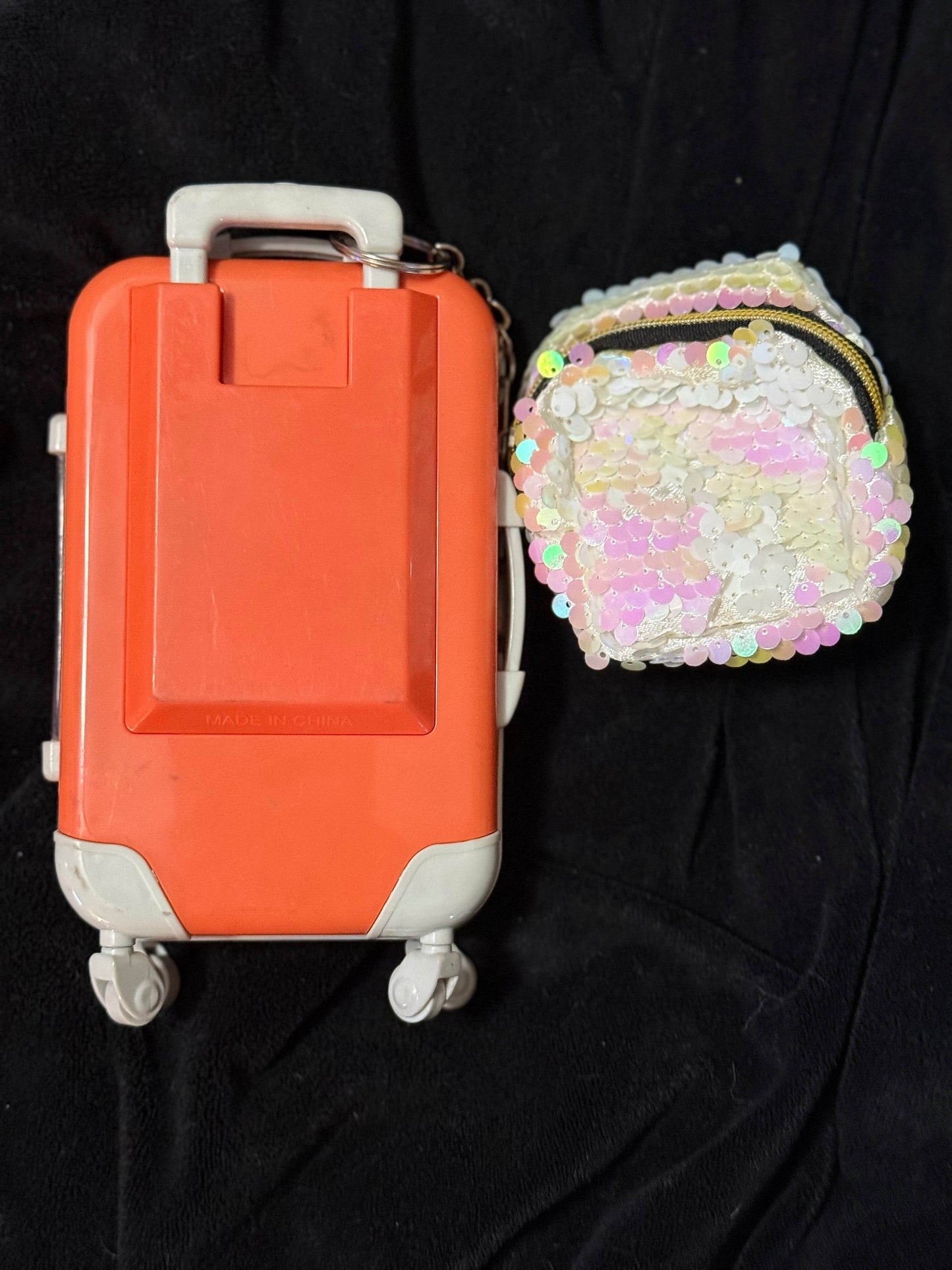 Wanderlust Orange travel case - PuzzlePieces2326