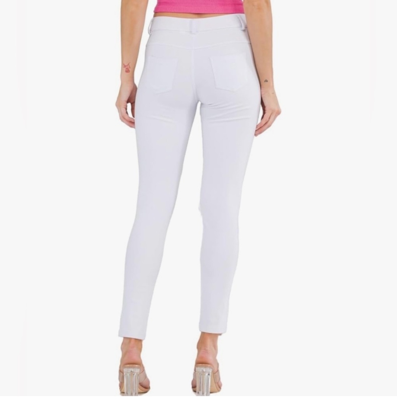 🌟 Classic White Skinny Jeans | Essential Mom Wardrobe Staple