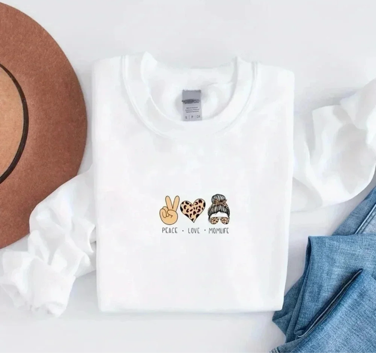 Peace Love Momlife T-Shirt | Austin Mom Fashion | PuzzlePieces