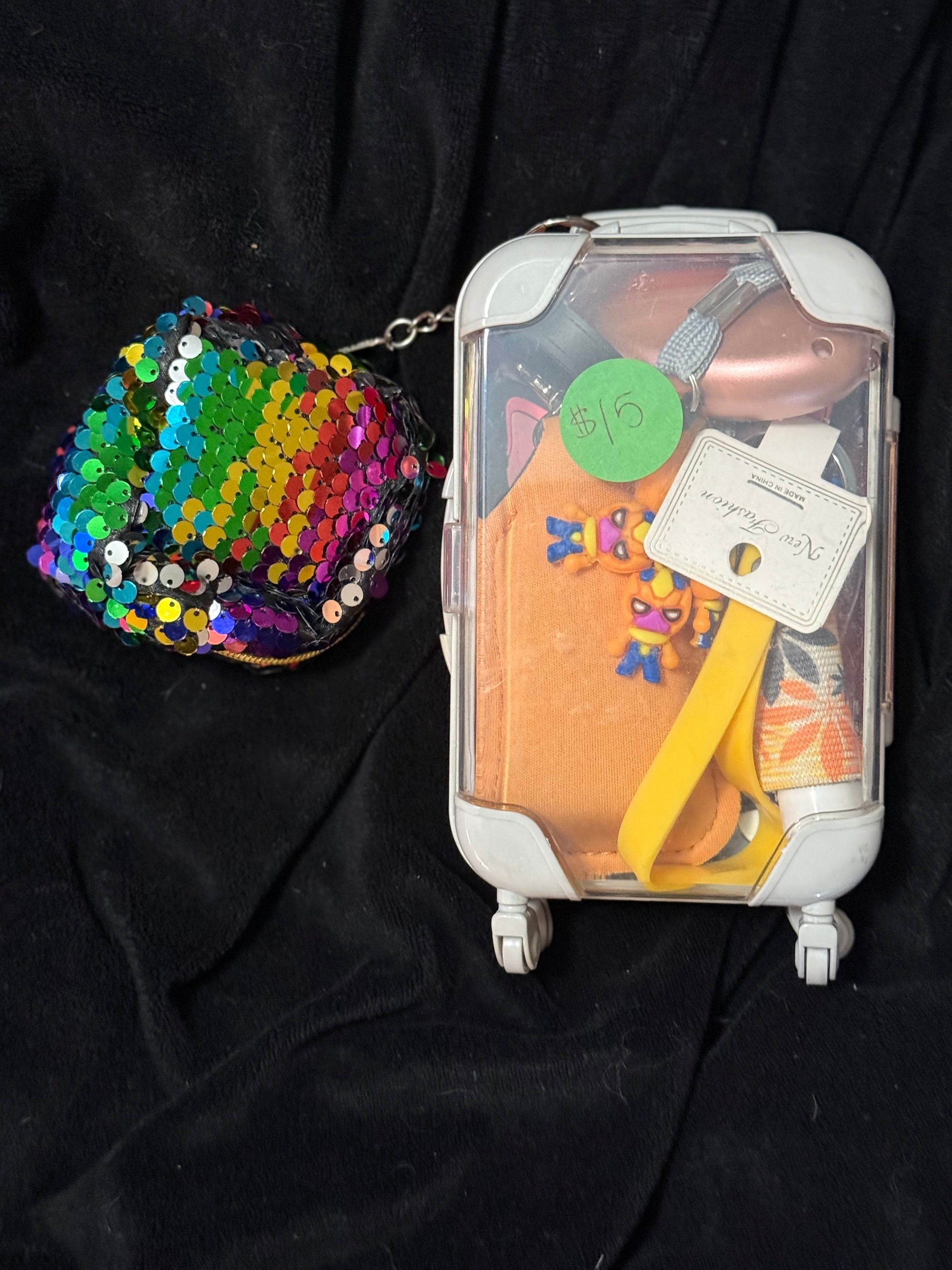 Orange travel case - PuzzlePieces2326