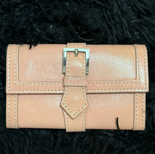 Burberry Vintage-Inspired Leather Wallet in Blush