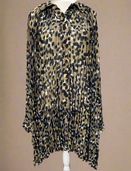 🎨 Arna York Modern Abstract Leopard Print Shirt - Artistic Elegance